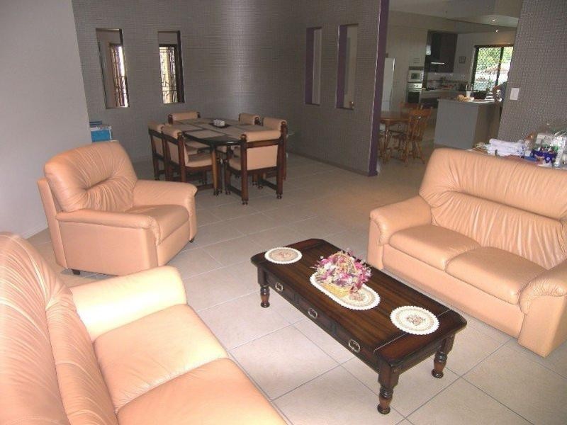 18 Treefern Terrace, Frenchville QLD 4701