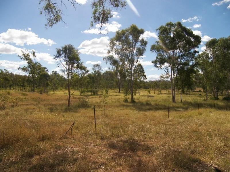 445 Hopper Road, Alton Downs QLD 4702