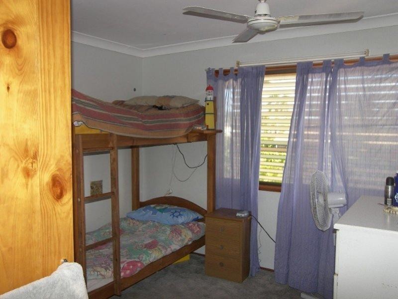 16 Rodger Street, Park Avenue QLD 4701