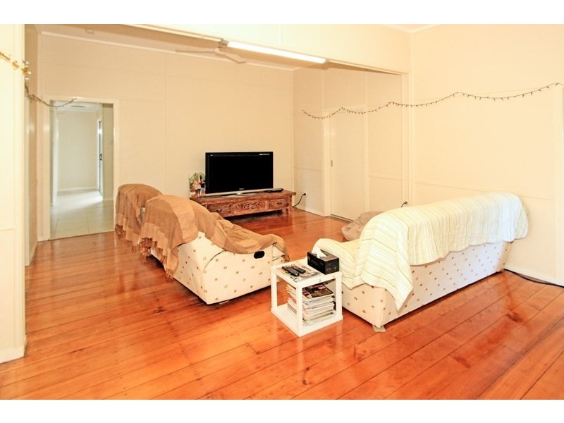 26 Jackson Street, Wandal QLD 4700