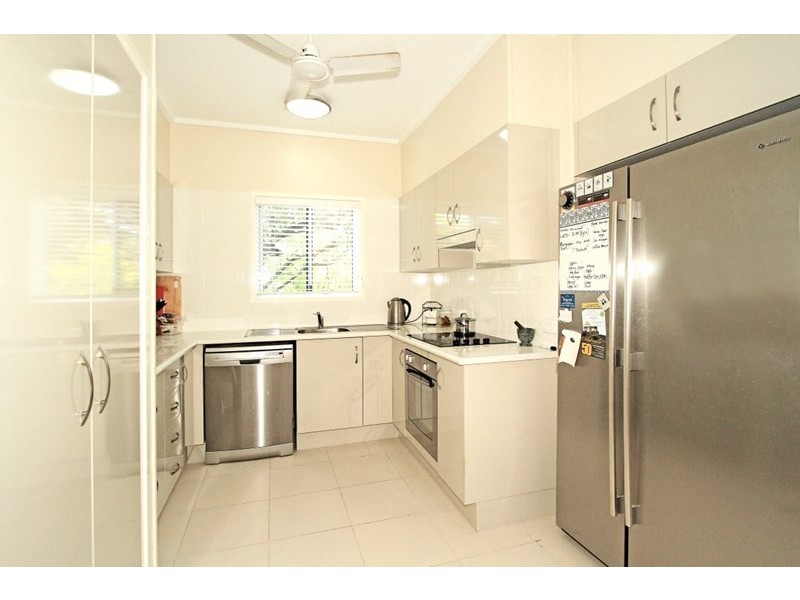 26 Jackson Street, Wandal QLD 4700