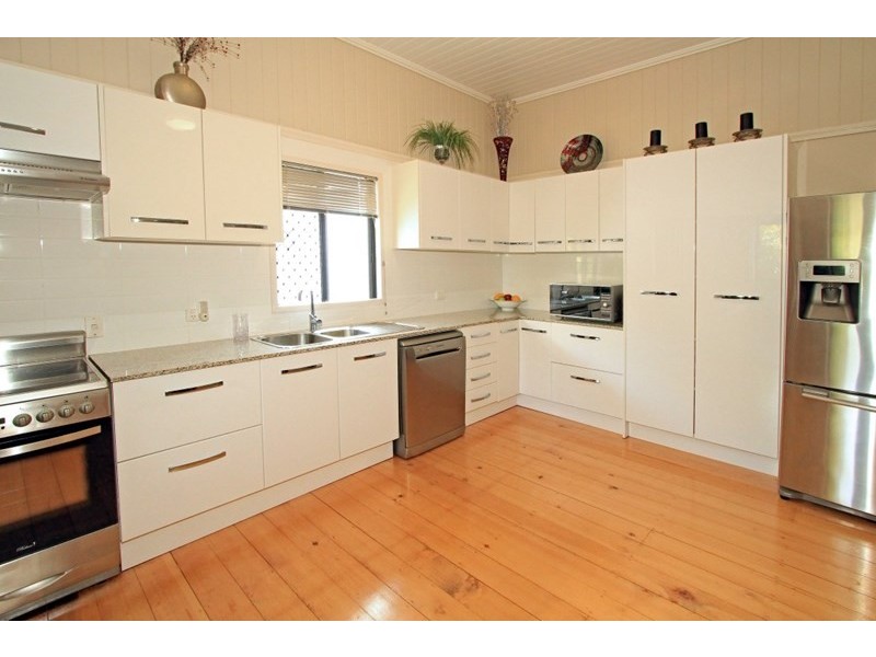 19 Haig Street, Wandal QLD 4700