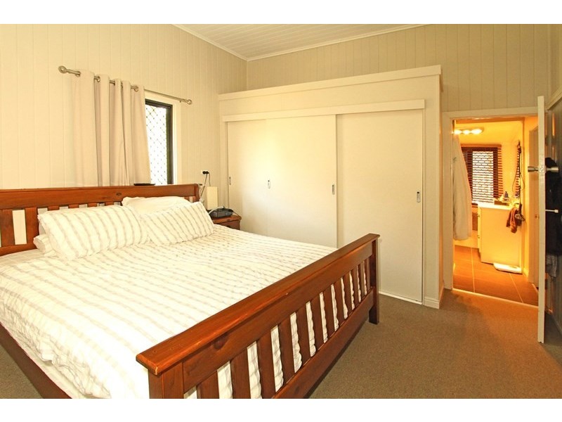 19 Haig Street, Wandal QLD 4700