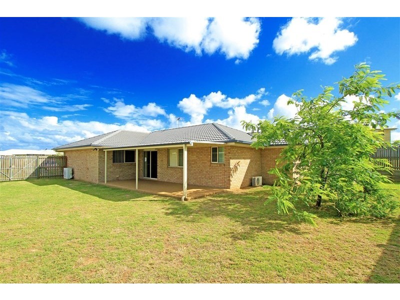 24 Chatterton Boulevard, Gracemere QLD 4702
