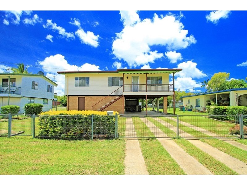 32 Twigg Street, Park Avenue QLD 4701