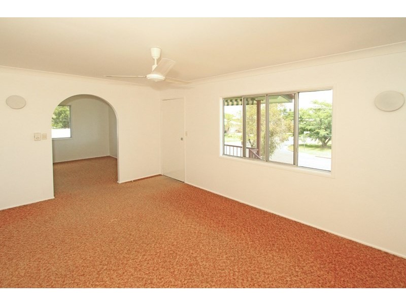 32 Twigg Street, Park Avenue QLD 4701