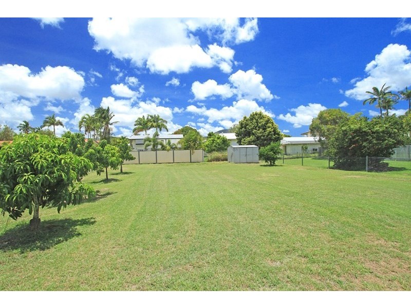 32 Twigg Street, Park Avenue QLD 4701