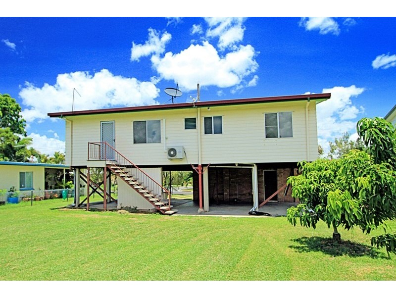 32 Twigg Street, Park Avenue QLD 4701