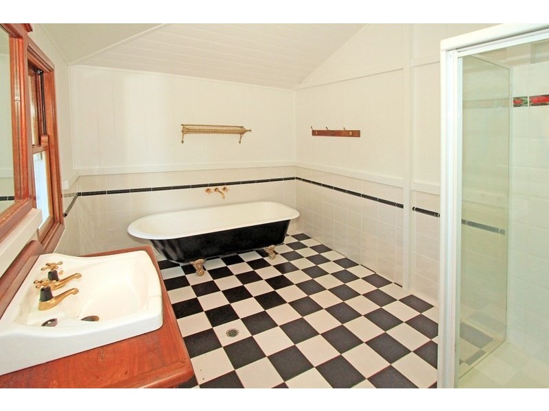 19 Wiseman Street, The Range QLD 4700