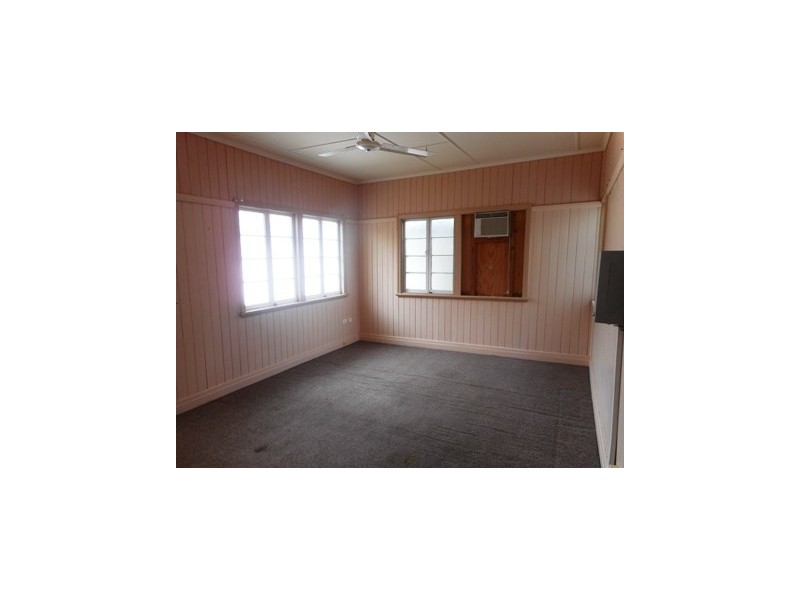 33 Willis Street, West Rockhampton QLD 4700