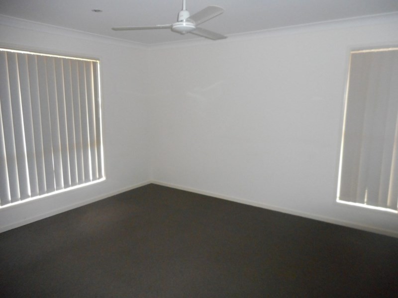 33 Justin Street, Gracemere QLD 4702