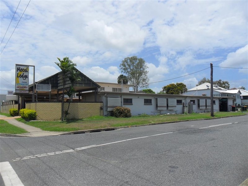 100 Gladstone Road, Allenstown QLD 4700