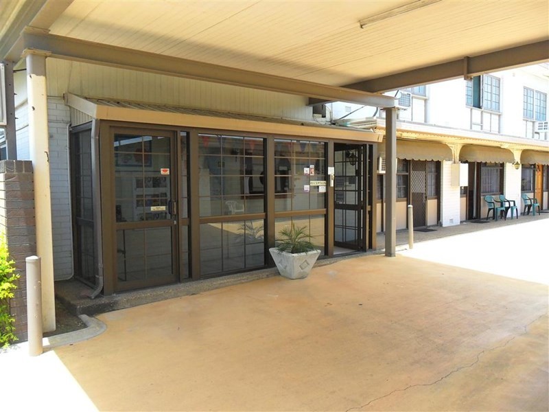 100 Gladstone Road, Allenstown QLD 4700