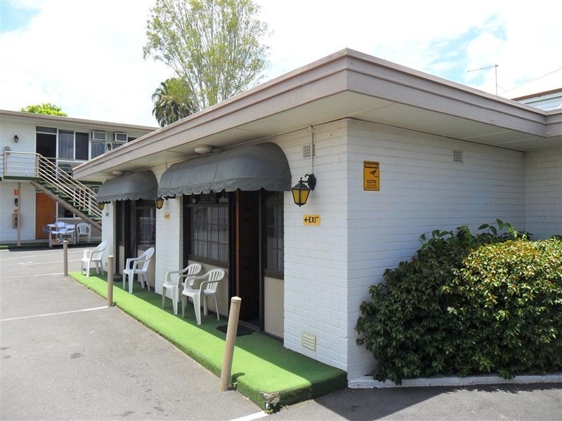 100 Gladstone Road, Allenstown QLD 4700