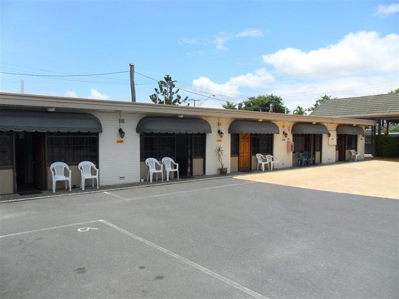 100 Gladstone Road, Allenstown QLD 4700