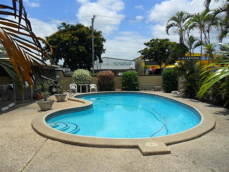 100 Gladstone Road, Allenstown QLD 4700