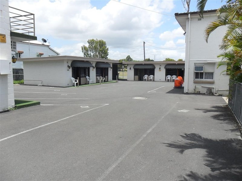 100 Gladstone Road, Allenstown QLD 4700