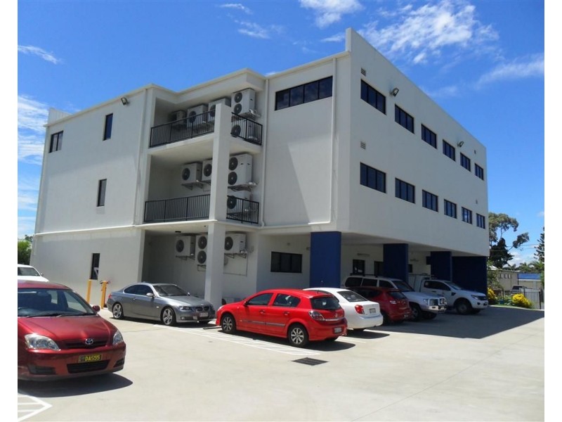 35-37 Macaree Street, Berserker QLD 4701