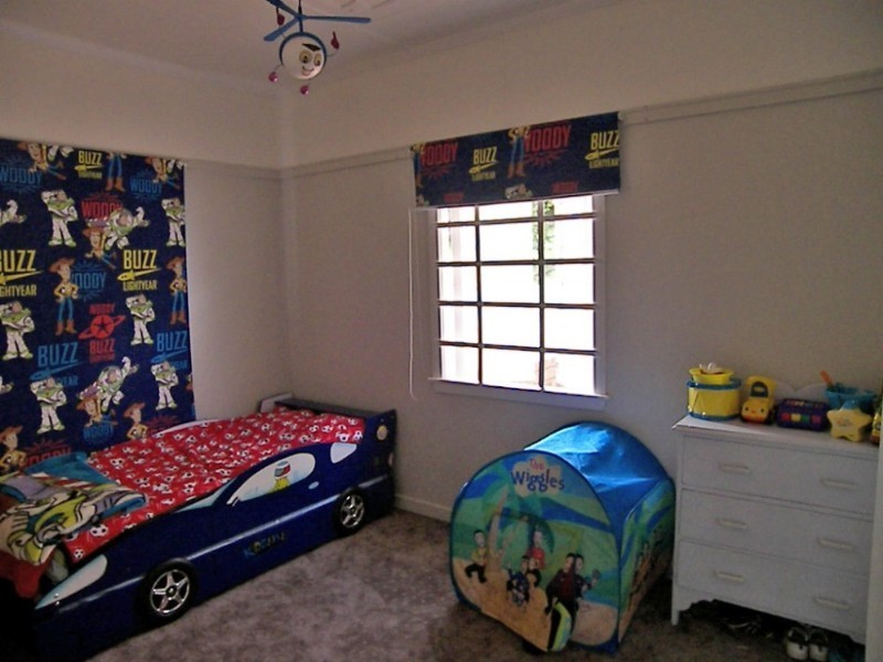 11 Pennycuick Street, The Range QLD 4700