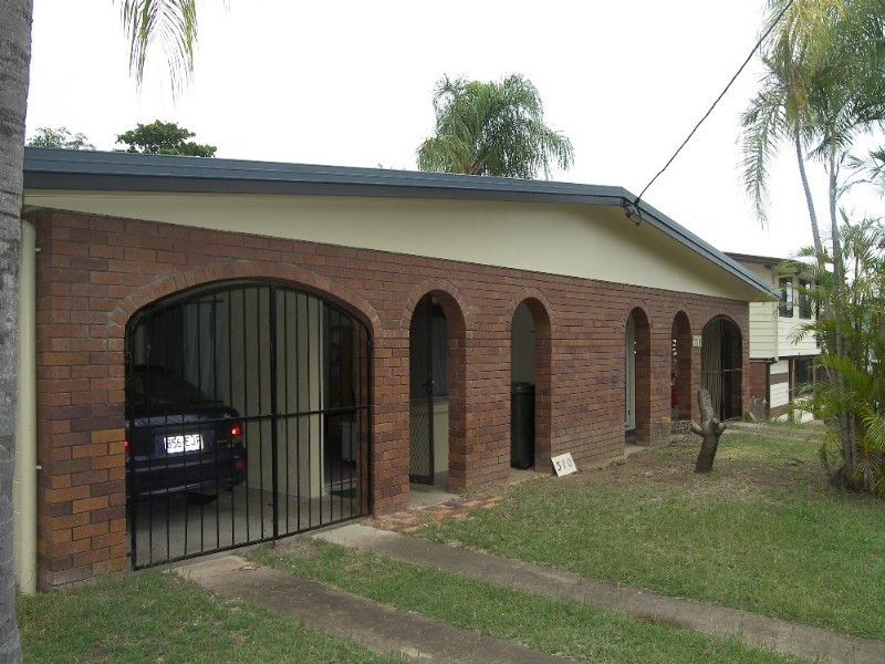 310 Bloxsom Street, Koongal QLD 4701