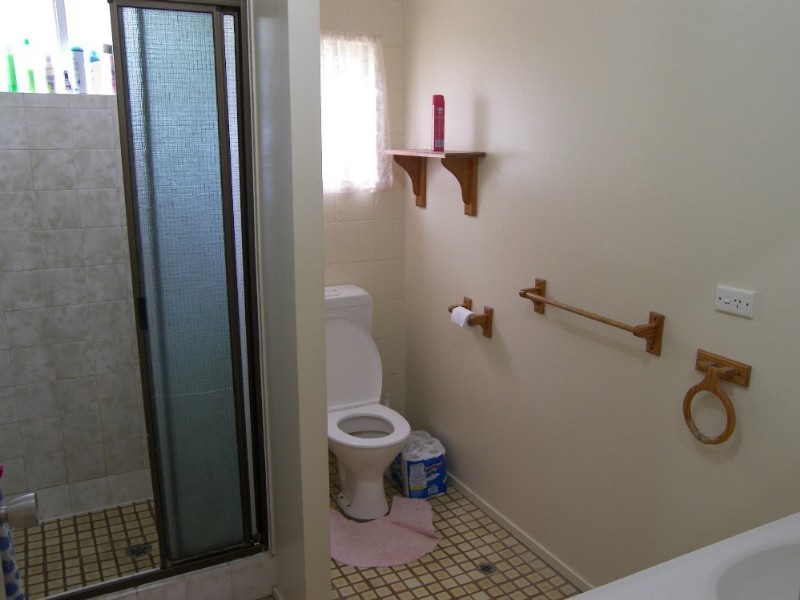 310 Bloxsom Street, Koongal QLD 4701