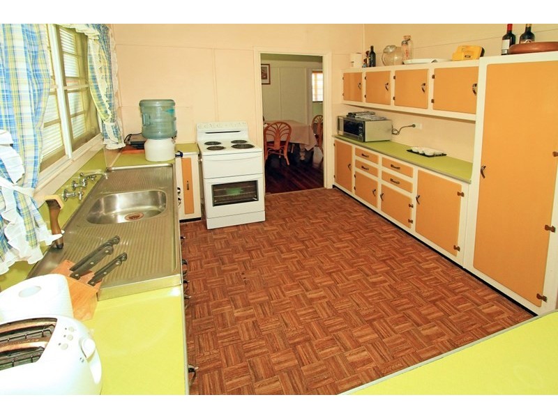 32 Dagmar Street, The Range QLD 4700