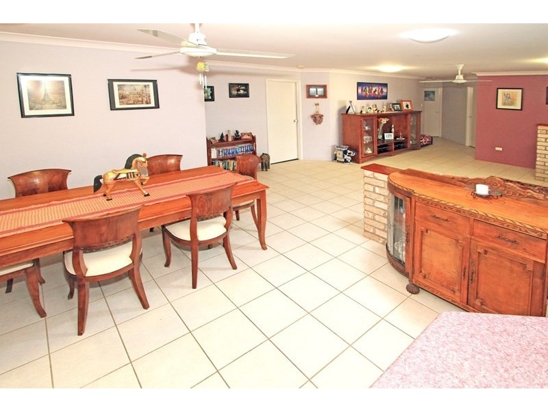 10 To 12 Mark Acton Close, Rockyview QLD 4701