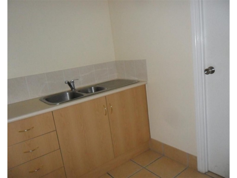 75 East Street, Rockhampton City QLD 4700