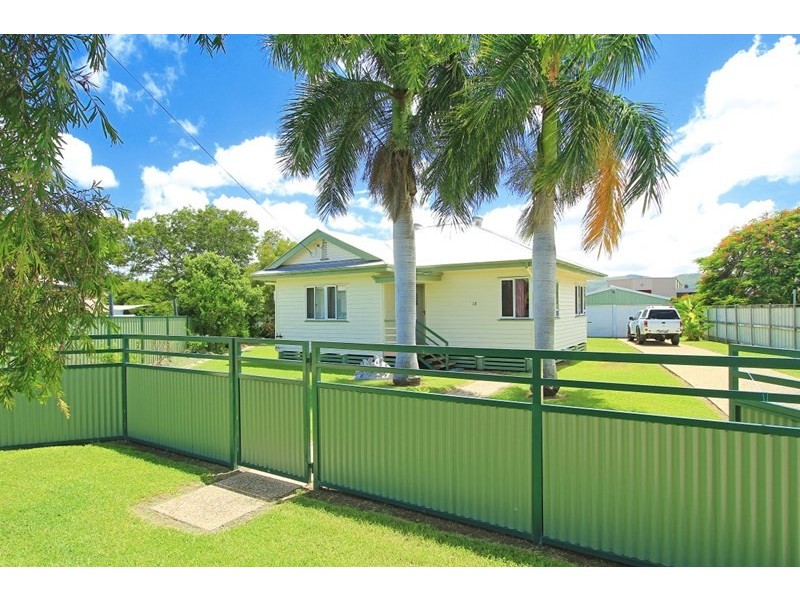 18 Wilmington Street, Kawana QLD 4701