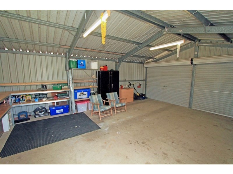 18 Wilmington Street, Kawana QLD 4701