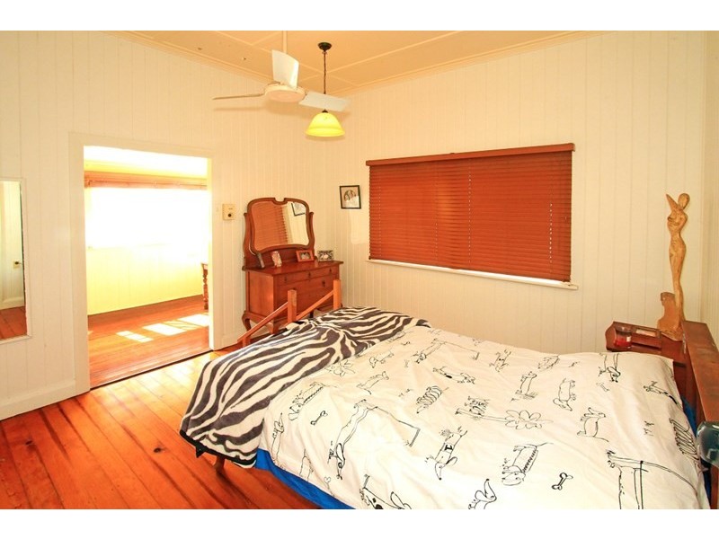 4 Macgregor Street, The Range QLD 4700