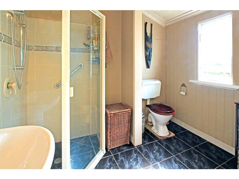 4 Macgregor Street, The Range QLD 4700