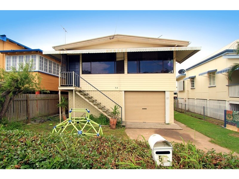 54 Larnach Street, Allenstown QLD 4700