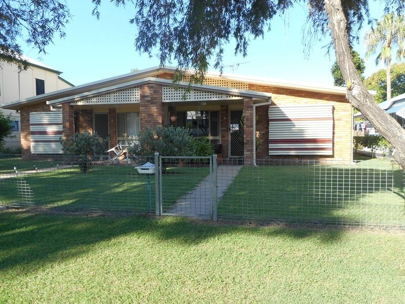 2/131 Murray Street, Rockhampton City QLD 4700