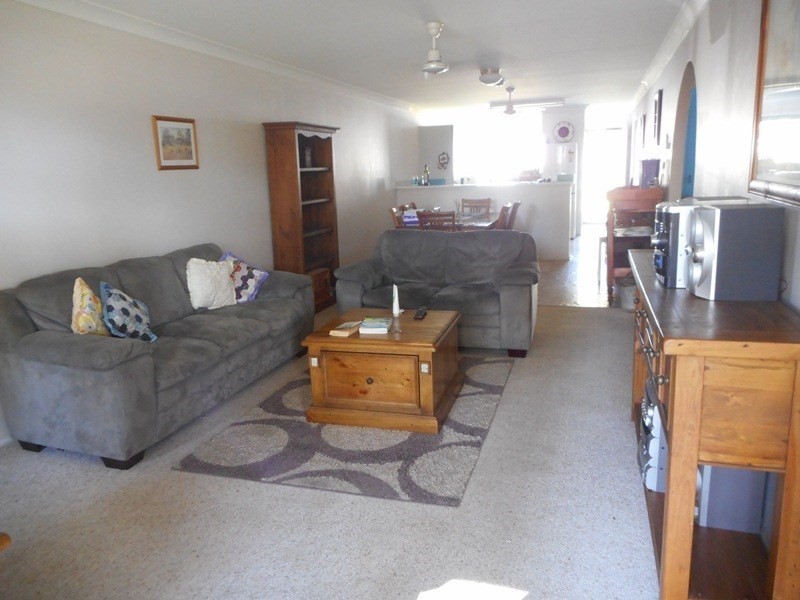 2/131 Murray Street, Rockhampton City QLD 4700