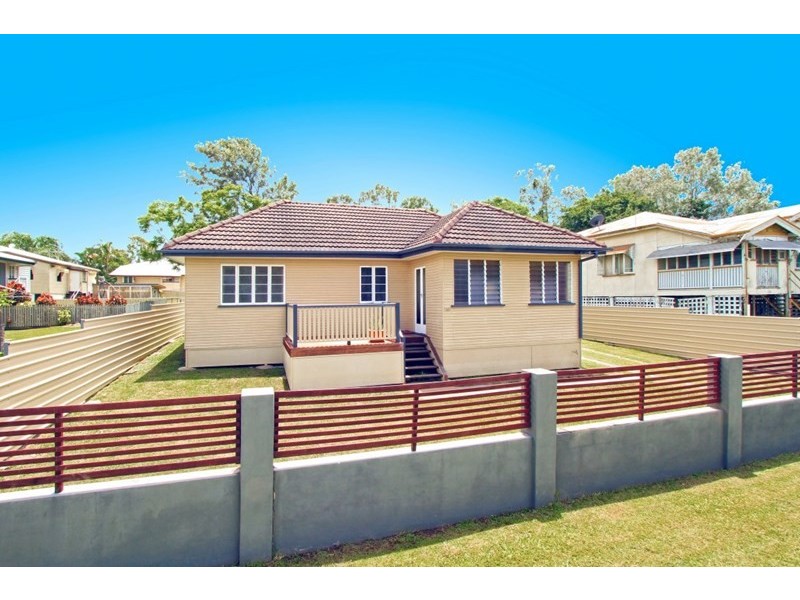 61 Deacon Street, Berserker QLD 4701