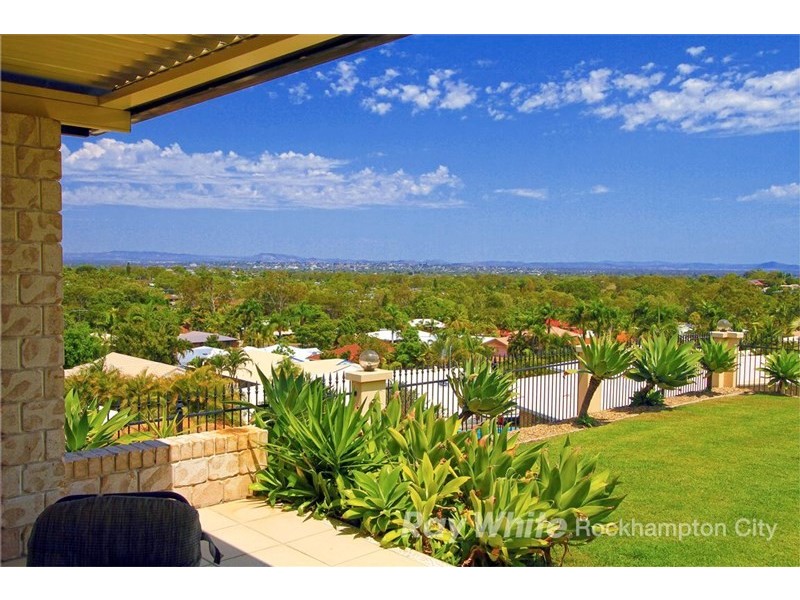 5 Greenwood Close, Frenchville QLD 4701