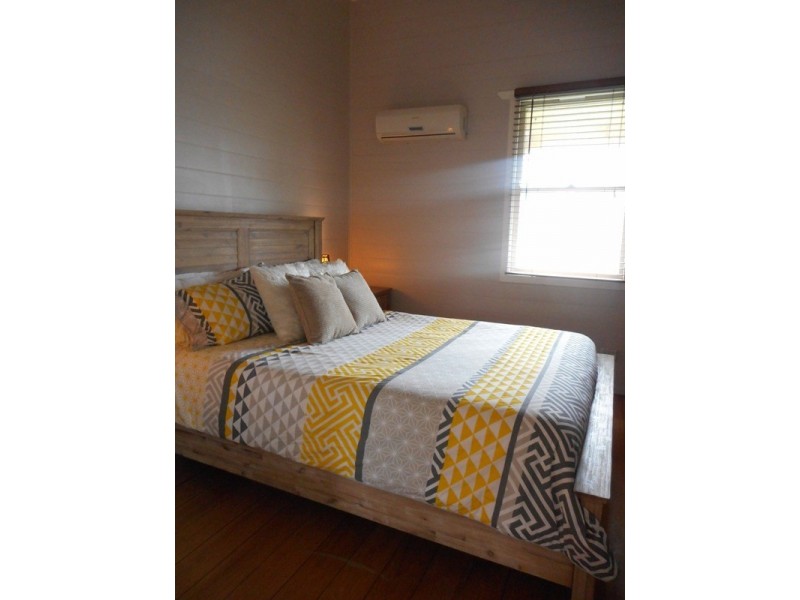 59 Kent Street, Rockhampton City QLD 4700