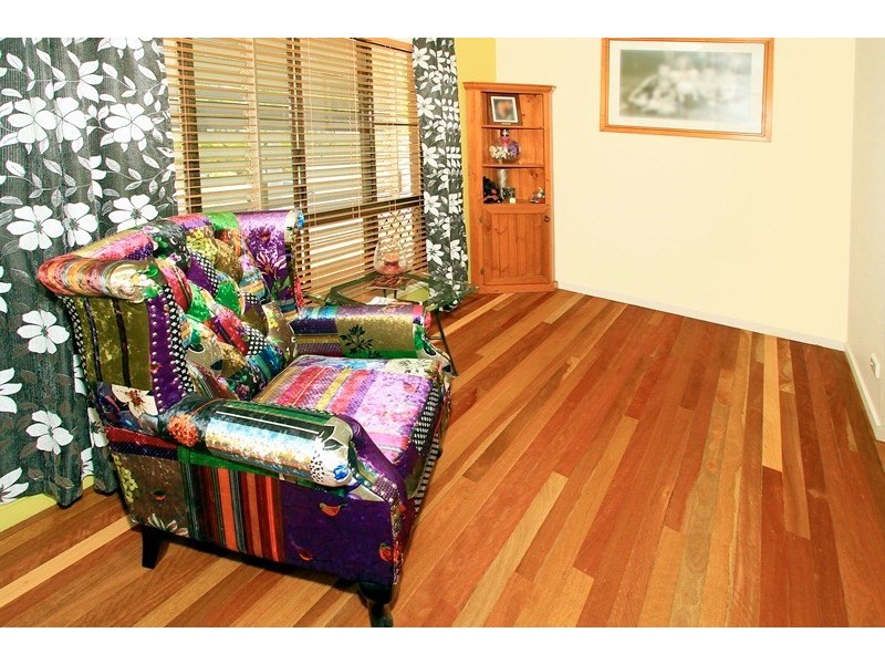 11 Crick Street, Kawana QLD 4701