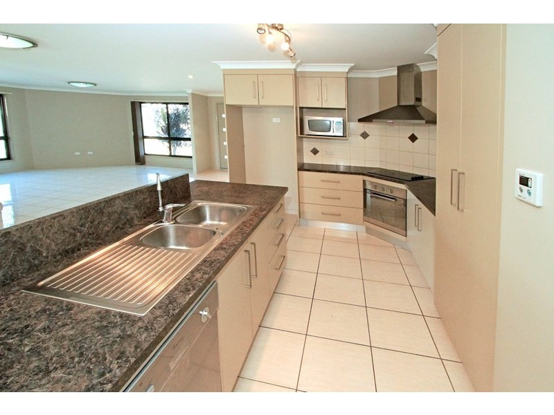 40 Lillypilly Avenue, Gracemere QLD 4702