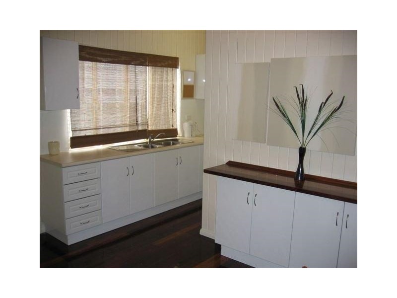 41 Meade, West Rockhampton QLD 4700