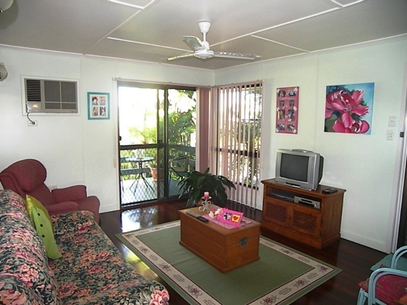 2 Bencke Street, West Rockhampton QLD 4700