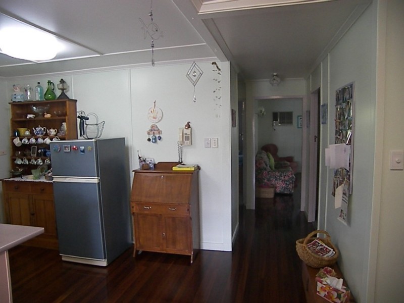 2 Bencke Street, West Rockhampton QLD 4700