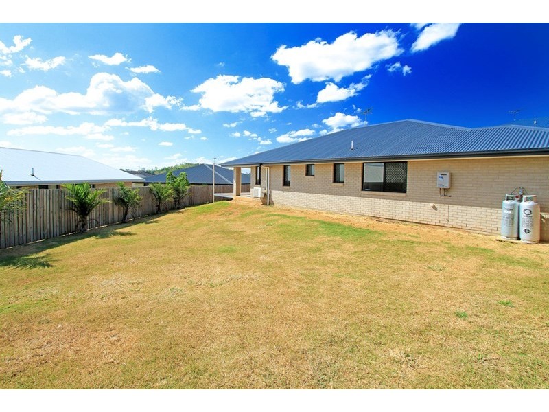 35 Leichhardt Drive, Gracemere QLD 4702