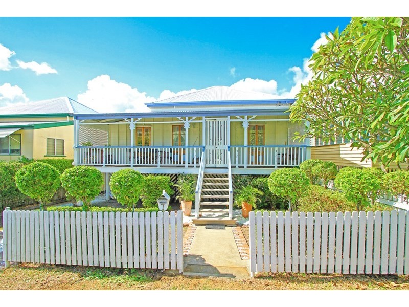 7 Cousins Street, The Range QLD 4700