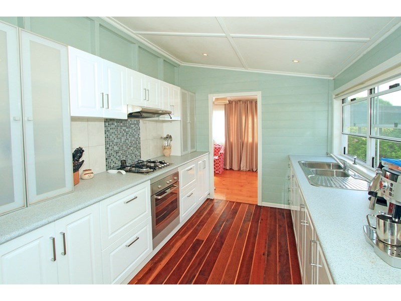 7 Cousins Street, The Range QLD 4700