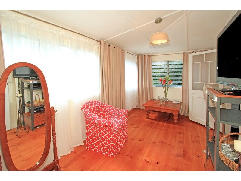 7 Cousins Street, The Range QLD 4700