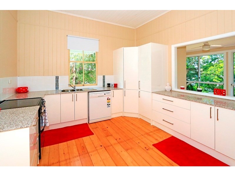 135 Berserker Street, Berserker QLD 4701