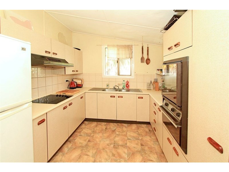 20 Quarry Street, The Range QLD 4700
