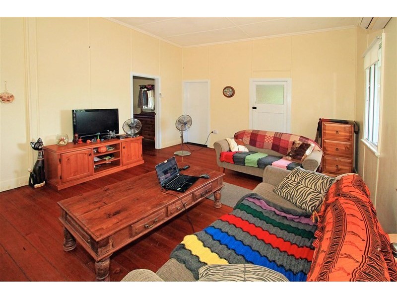 20 Quarry Street, The Range QLD 4700